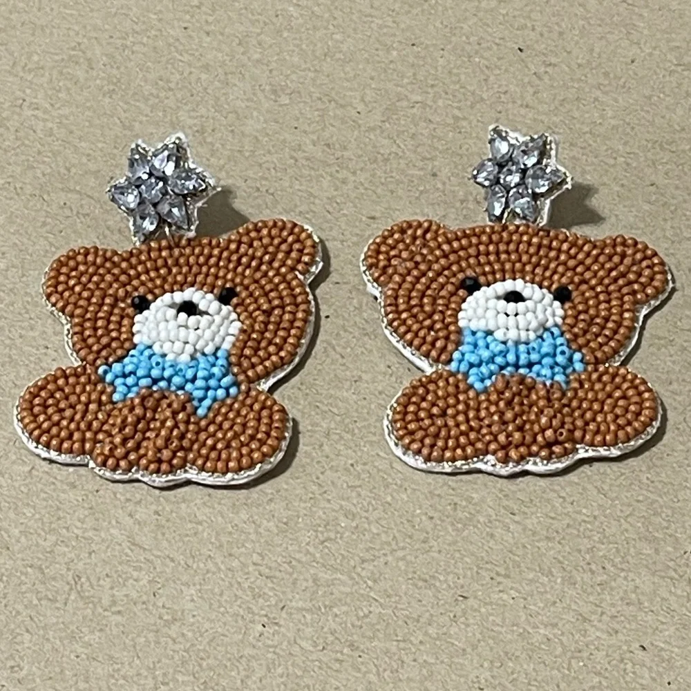 🎉💙Multi Beaded Crystal Teddy Bear Earrings - Picture 2 of 2